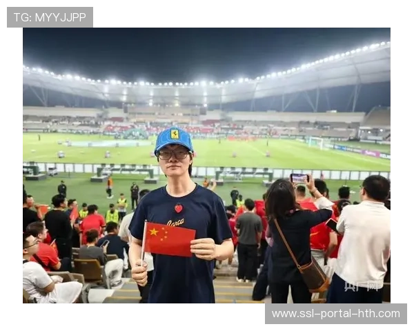 U23国足亚洲杯亚军归国，球迷机场热情迎接